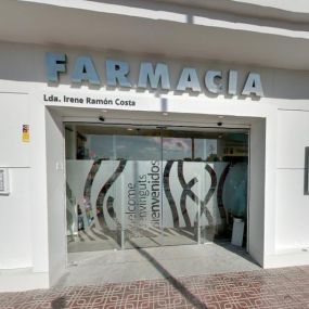 farmacia-irene-ramon-costa-fachada-01.jpg