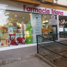 fachada-farmaciatriana.jpg