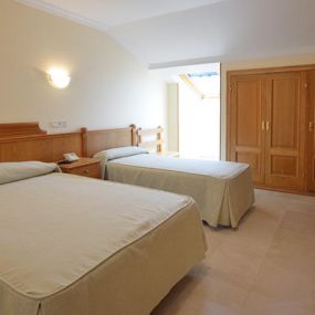 hotel_pinar_habitacion_triple.jpg