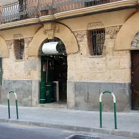 lacentralfachada.jpg