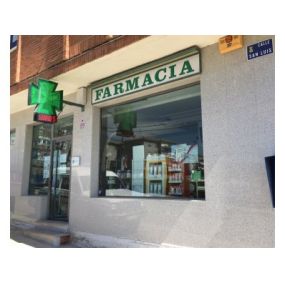 Farmacia-Las-Rozas-fachada-01-g.jpg