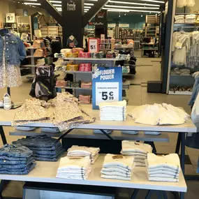 Bild von Tape à l'oeil -  Tours