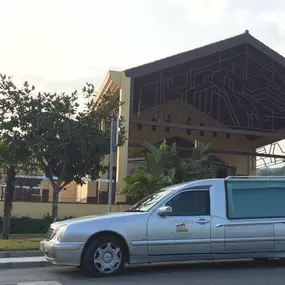funeraria-robles-navarro-fachada-01.jpg