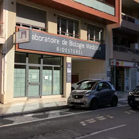 Bild von BIOGROUP CÔTE D'AZUR -  Laboratoire Saint-Laurent - Général Leclerc