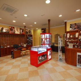 optica-santamaria-interior-tienda-02.jpg