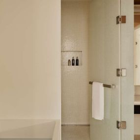 Aman Venice - Grand Canal Suite, Bathroom