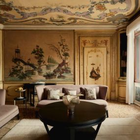 Aman Venice - Alcova Tiepolo Suite, Living Room