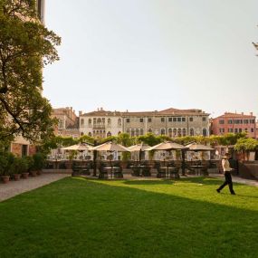 Aman Venice - Dining, Garden Terrace