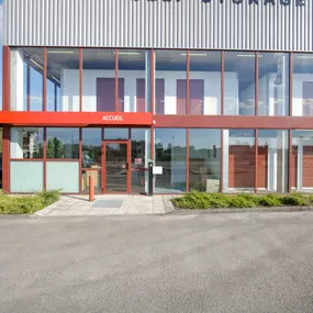 Shurgard Self Storage - Montigny-le-Bretonneux