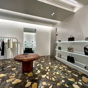 Bild von Bottega Veneta Roma Condotti