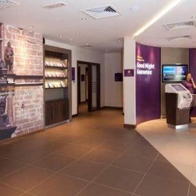 Premier Inn Shrewsbury Town Centre hotel reception