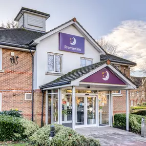 Premier Inn Loughton/Buckhurst Hill hotel exterior