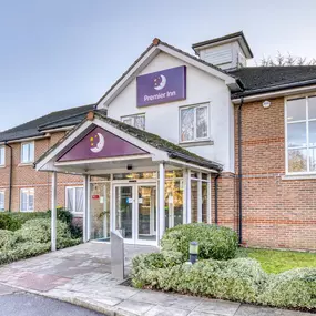 Premier Inn Loughton/Buckhurst Hill hotel exterior