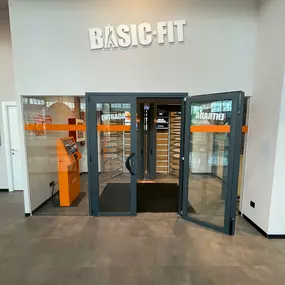 Bild von Basic-Fit Sevilla Avenida de Palmas Altas