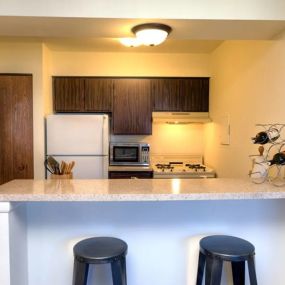 Kitchen in Kentwood apartment