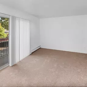 Balcony in apartment in Warren