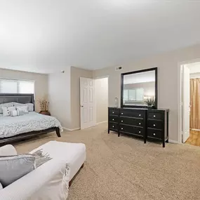 Bedroom at Burwick Farms Apartment Homes at Howell, MI