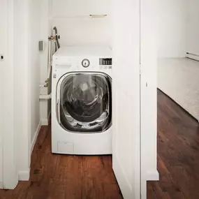 Washer in Grand Rapids apartment