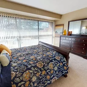 Bedroom in Fairlane East apartments