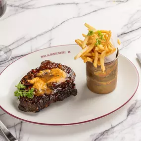 Brasserie B by Bobby Flay offers delicious and distinct French-inspired brunch and dinner dishes at Caesars Palace Las Vegas.