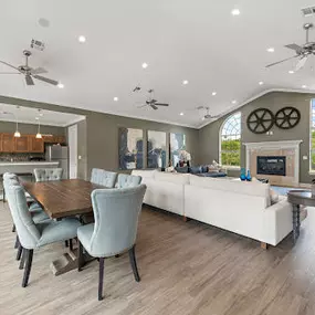Bild von Cypress at Stone Oak Apartments & Townhomes