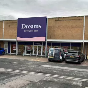 Bild von Dreams Enfield - Store and Clearance Centre