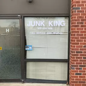 Exterior Junk King Washington DC office