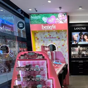 Bild von Benefit Cosmetics BrowBar