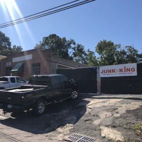 Exterior Junk King Tallahassee office
