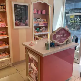 Bild von Benefit Cosmetics BrowBar