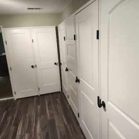 Bild von One Day Doors & Closets of Columbus