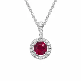 Rubies in white gold and in yellow gold! ???? Whether it is your July birthstone - you love it as a symbol of passion, protection, and wealth - or you love its beautiful red color, we've got you covered! ❤