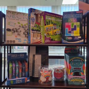 August is approaching. School is starting soon, and you need some fun school supplies and games to get ready! Check it out! ✏️