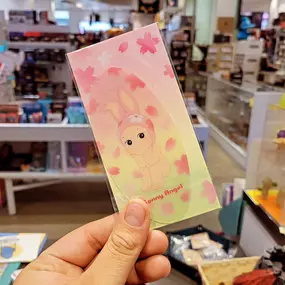 ???? Getting ready for the springtime with some Smisky and Sonny Angels! Follow our Discord for updates on other stores when they get their stock, but currently available at Torrance (one Sonny/Smiski per person as we are very limited!)
Also- purchase a Cherry Blossom Sonny and receive a Sonny Angel Bookmark! (While supplies last)