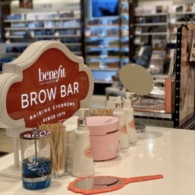 Bild von Benefit Cosmetics BrowBar