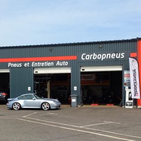 Bild von First Stop Carbo Pneus Carbonne