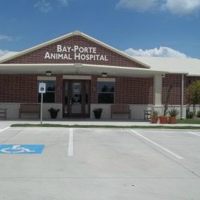 Bild von Bay-Porte Animal Hospital