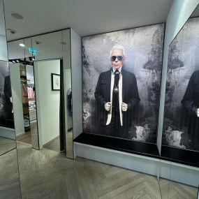 Bild von KARL LAGERFELD Outlet