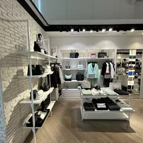 Bild von KARL LAGERFELD Outlet