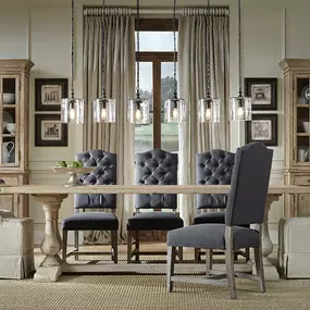 Bild von Star Furniture - San Antonio