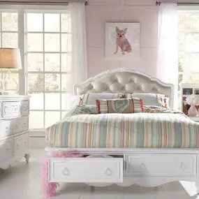 Bild von Star Furniture - San Antonio