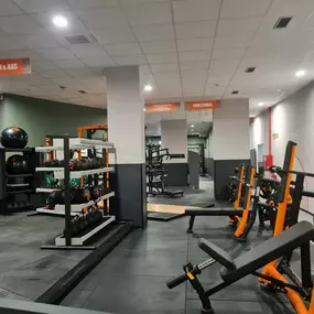 Bild von Basic-Fit Gijón Avenida de José Manuel Palacio Álvarez