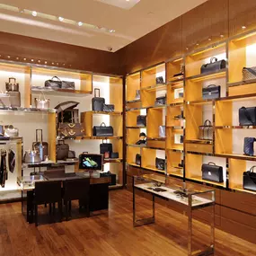 Bild von Louis Vuitton New York Saks Fifth Ave