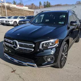 2021 Mercedes- Benz GLB 250 in Night Black.