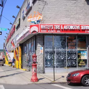 Bild von Whitey's Tire Service