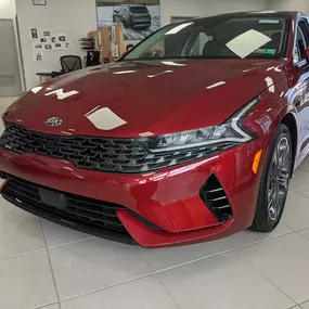 2021 Kia K5 EX Auto FWD.