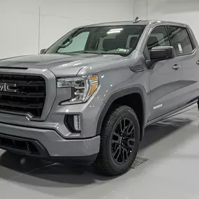 2022 GMC Sierra 1500 Limited Elevation 4WD Crew Cab in Satin Steel Metallic.