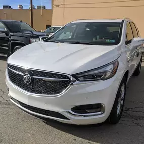 2021 Buick Enclave Avenir in White Frost.