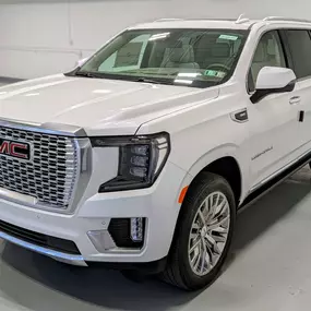 2023 GMC Yukon XL Denali Four Wheel Drive SUV