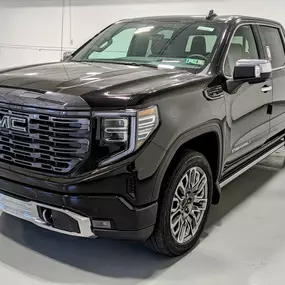 2023 GMC Sierra 1500 Denali Ultimate Four Wheel Drive Crew Cab